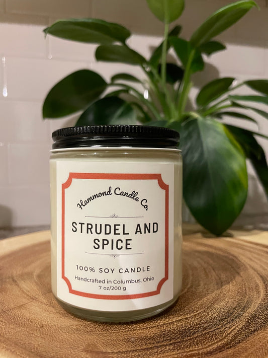 Strudel and Spice 8 oz Soy Candle